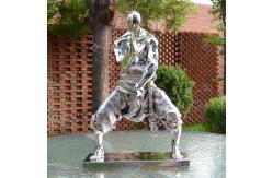 China Modern Stainless Steel Statue Mirror Polished Cast China Warrior Statues supplier