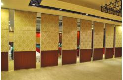 China Customized Foldable Movable Hanging Partition Walls 6 Meters Height supplier