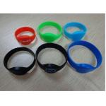 Smart Customized 13.56Mhz RFID NFC Silicone Wristband for sale