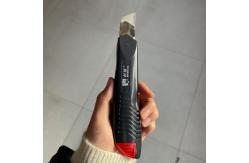 China Compatibility Fits Standard 18mm Blades Multifunctional Knife For Utility supplier