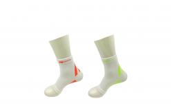 China Good Elasticity Leg Pressure Socks Black Compression Stockings For Men supplier