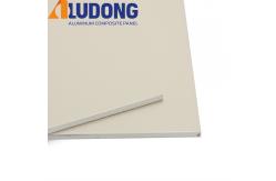 China White Core PE Aluminum Composite Panel ACM Fireproof B1 supplier