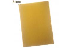 China Natural Honeycomb Beeswax Foundation Sheets C Organic For Making Candle supplier