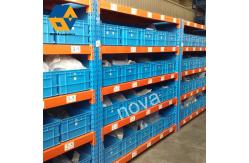 China Customizable Boltless Steel Shelves Warehouse Metal Medium Duty Storage Rack supplier