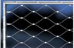 China Traffic Barrier Fence Architectural Wire Mesh Rhombus Aperture Shape supplier