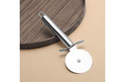 China Stainless Steel Pizza Cutter Wheel Knife Kitchen Baking Tools supplier