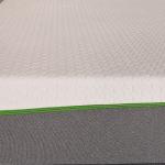 High Resilience Ventilated Memory Foam Mattress Jacquard Knitted Cloth