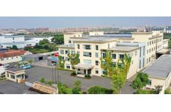 China Plastic Airless Bottle manufacturer