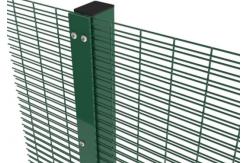 China Custom hot dip galvanized 656 868 twin welded wire panel fence supplier