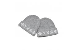China Custom Adults Knit Beanie Hats 58CM Warm And Stylish Winter Accessory supplier