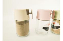 China Customizable Plastic Spice Jar Lid Refillable For Kitchen / Picnic Use supplier