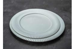 China Wear Resistant Emboss Bone China Dinnerware Set 40 Pieces supplier