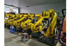 China Warehouse Handling Robot Palletizer Loading Unloading Robot Arm For Punching Machine supplier