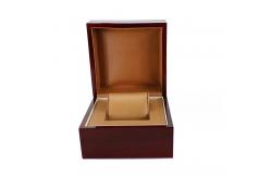 China ROYAL Watch Packaging Boxes For Gift Handmade High Glossy Wooden supplier