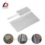 Good Quality Materials for Daily Use 12mm 14mm 16mm Cold-Galvanizing Metal Stretched Mesh for Fences Grates Walkways Ramps Stairs for sale