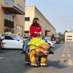 Realistic Walking Dinosaur Customized Animatronic Dinosaur Ride for Shopping Mall for sale