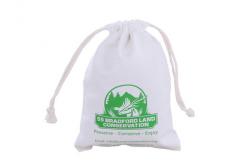China Practical Antiwear Pouch Drawstring Bag , Recycle Canvas Drawstring Gift Bags supplier