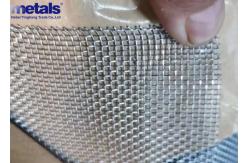 China OEM Square Hole Welded Wire Mesh Screen Cloth For Window Mosquito supplier