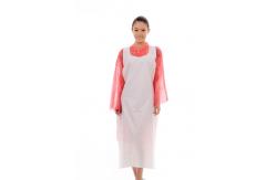 China 0.08mm Polythene Disposable Plastic Apron With Smooth Surface supplier