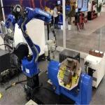 Welding Robot Arm YASKAWA Motoman AR1440 With RD350 Welder Robot Arm 6 Axis