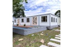 China Sandwich Panel Portable Living Containers For Insulation And Protection supplier