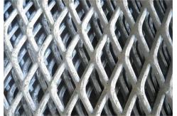 China Galvanized 9 Gauge Expanded Sheet Metal For Walkway Platform supplier
