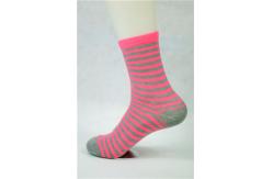 China Odor Resistant Quick Dry Anti Slip Socks With Antibacterial Fabrics OEM Service supplier