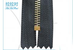 China Practical Light Gold Teeth Purse Zippers Meet Modern Design Metal Wallet Zips supplier
