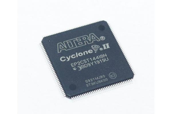 MAX5903AAEUT+T