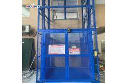 China 20000kgs Industrial Goods Lift Blue Vertical Cargo Lift With Guide Rails supplier