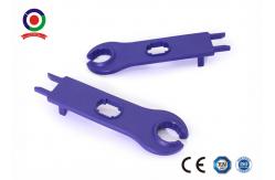 China Light Weight Solar Tools Smooth 1 Pair Connector Removal Tool Plastic Material supplier