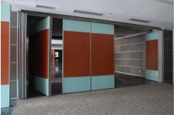 China Residential Movable Sliding Partition Walls System with Aluminium Ceiling Track supplier