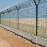 Double Wire Airport Security Fencing 1.2m 1.8m 2.0m Barbed Wire Fence for sale