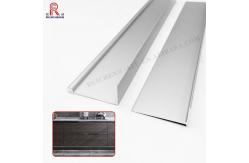 China 6060 Aluminium Handle Profile , T6 0.9mm J Profile Handle For Wardrobe supplier