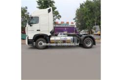 China Sinotruk HOWO 4*2  LNG Tractor   Drawing Head  Drawbar Train supplier