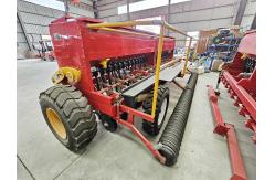 China Low Cost Durable Wheat Planter Adjustable for Precision Field Planting supplier