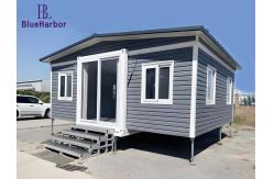 China Folding Prefab Container Homes / Expandable Container House With 4 Bedrooms supplier