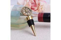 China Custom Adventure Compass Wine Stopper For Unique Wine Preservation supplier