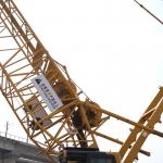 Well Maintained Second Hand Xcmg Crawler Crane 260 T  Yellow 1.0km/h Propel Speed for sale