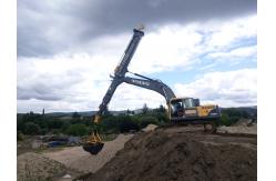 China Excavator Telescopic Long Arms With Hydraulic Clamshell Bucket For Foundation supplier