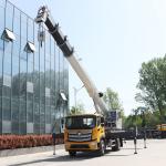 360 Degree Rotating Lifting Crane 10 Ton Telescopic Arm Crane