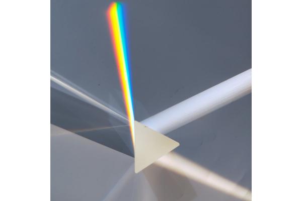 Caf2 Equilateral Optical Glass Prism Crystal Lenses For Sensor Measurement