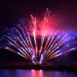 Chinese Factory Pyrotechnics Wholesale Professional Display Fireworks 1.3g Cake Fireworks 2024 for sale