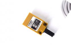 China ABS Material Inductive NPN NC Proximity Switch Reliable With CE Certification supplier