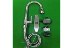 China Single Hole Kitchen Basin Taps CUPC Retractable Hose No Touch Kitchen Faucet supplier