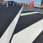 Thermoplastic Paint for Road Marking with Bright and Reflective Coating for sale