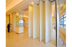 China Sliding Aluminum Frame Movable Folding Partition Walls For Conference Room supplier