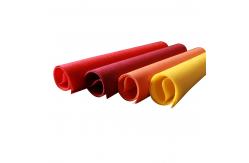 China Spunbond PP Non Woven Tablecloth Runner Pre - Cut At 120cm Eco Friendly supplier