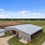 Prefabricated Steel Structure Dairy Cow Shed , Modern Metal Agricultural Sheds for sale