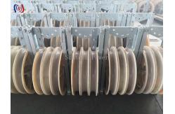 China 60KN Aluminum Nylon Sheaves Pulleys Three Sheave Transmission Stringing Blocks supplier